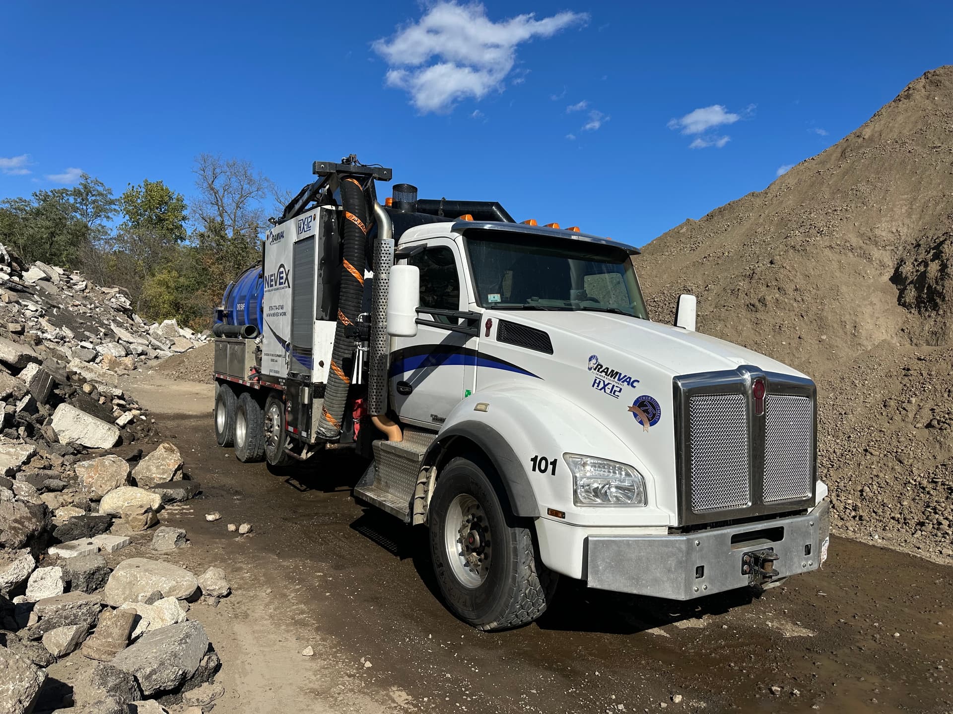 2016 Ram Vac HX12 18” Blower  - Image 1
